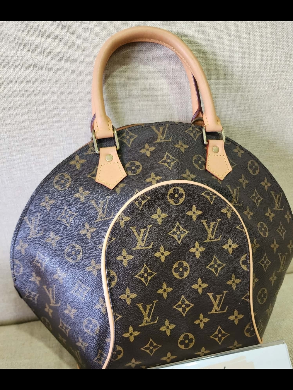 Authentic Louis Vuitton GM Ellipse